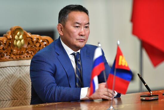 Официальный визит президента РФ В. Путина в Монголию