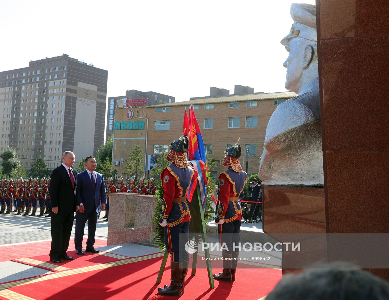 Официальный визит президента РФ В. Путина в Монголию