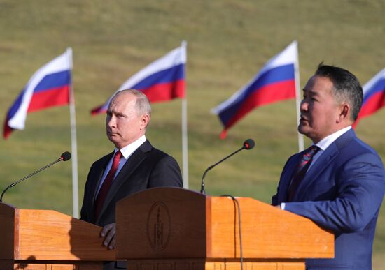 Официальный визит президента РФ В. Путина в Монголию