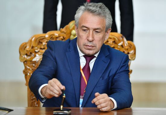 Официальный визит президента РФ В. Путина в Монголию