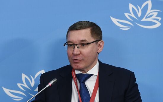 Восточный экономический форум. День первый