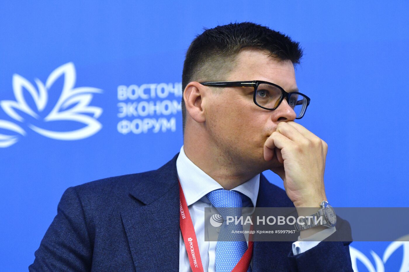 Первый заместитель Министра природных ресурсов и экологии Российской Федерации Денис Храмов на сессии "Шельф России: нужно ли его осваивать?" в рамках V Восточного экономического форума во Владивостоке. Место: Россия, Приморский край, Владивосток. Автор: Александр Кряжев/РИА Новости. Восточный экономический форум. День первый