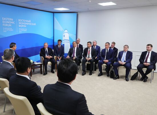 Президент РФ В. Путин принял участие в работе Восточного экономического форума