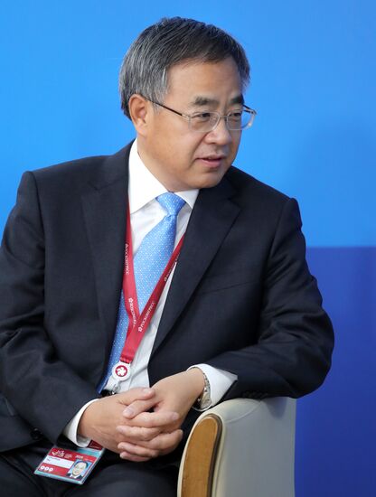 Президент РФ В. Путин принял участие в работе Восточного экономического форума