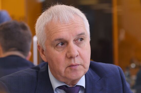 Восточный экономический форум. День первый
