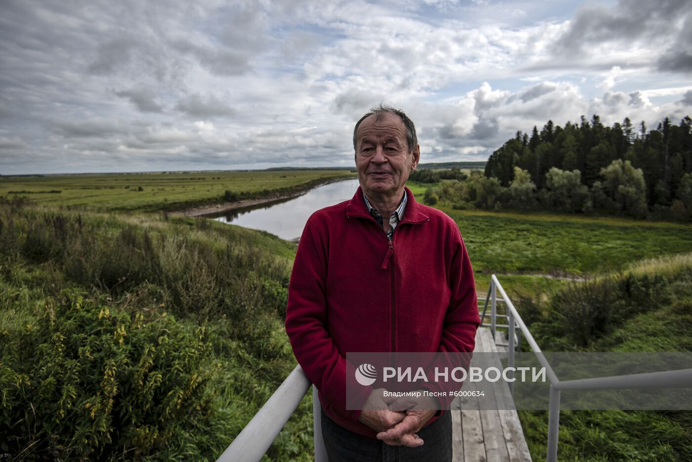 Реставратор из Югры А. Резанов