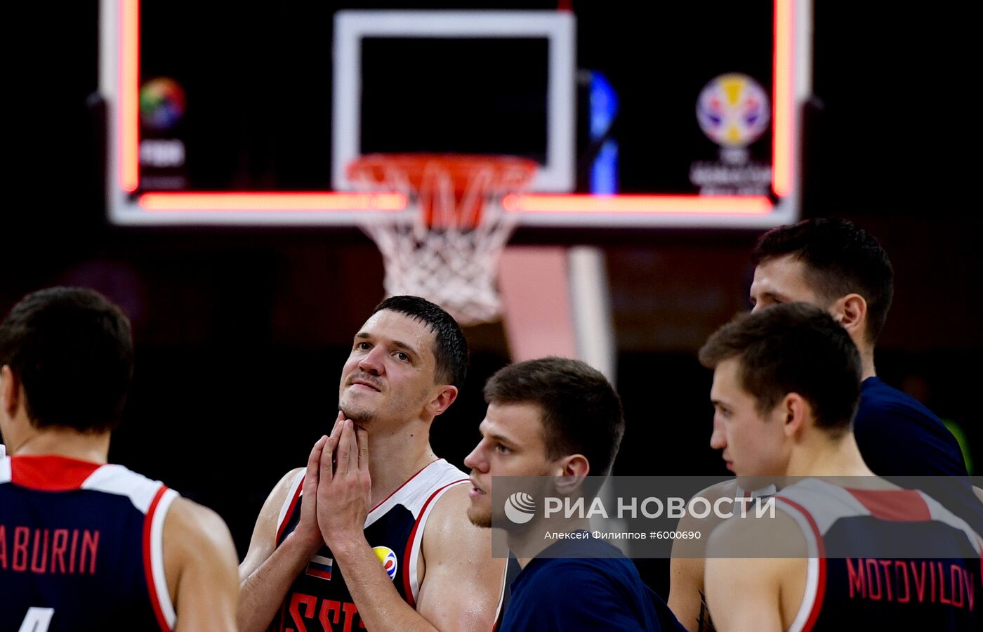 Баскетбол. Чемпионат мира. Мужчины. Матч Польша - Россия