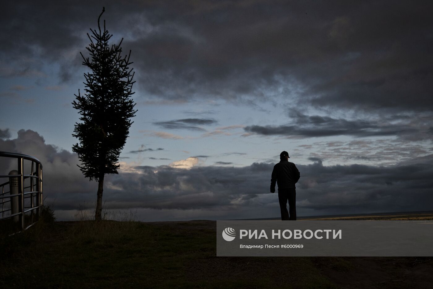 Реставратор из Югры А. Резанов