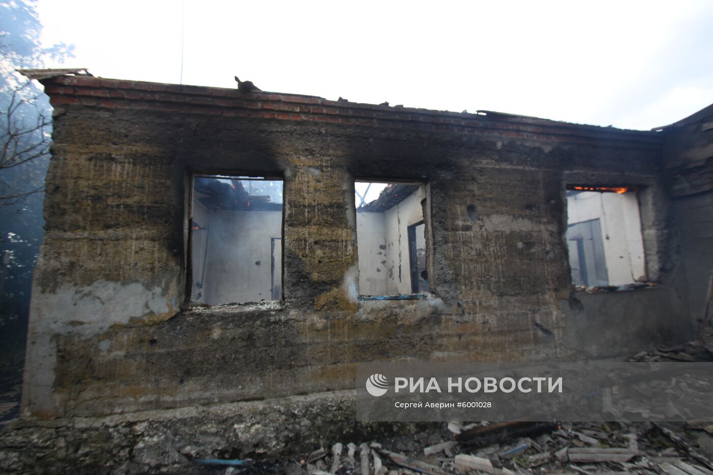 Последствия обстрела в Донецкой области