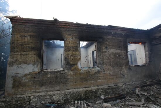 Последствия обстрела в Донецкой области