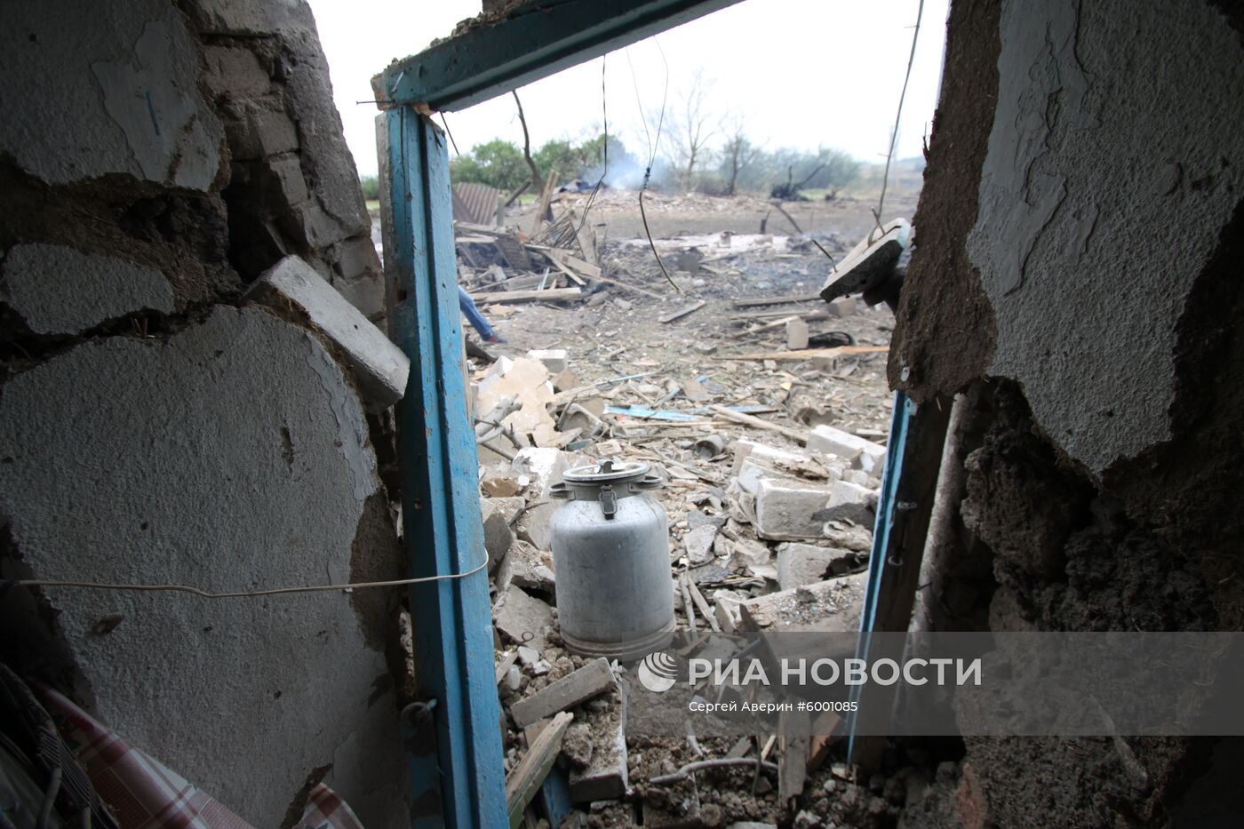 Последствия обстрела в Донецкой области