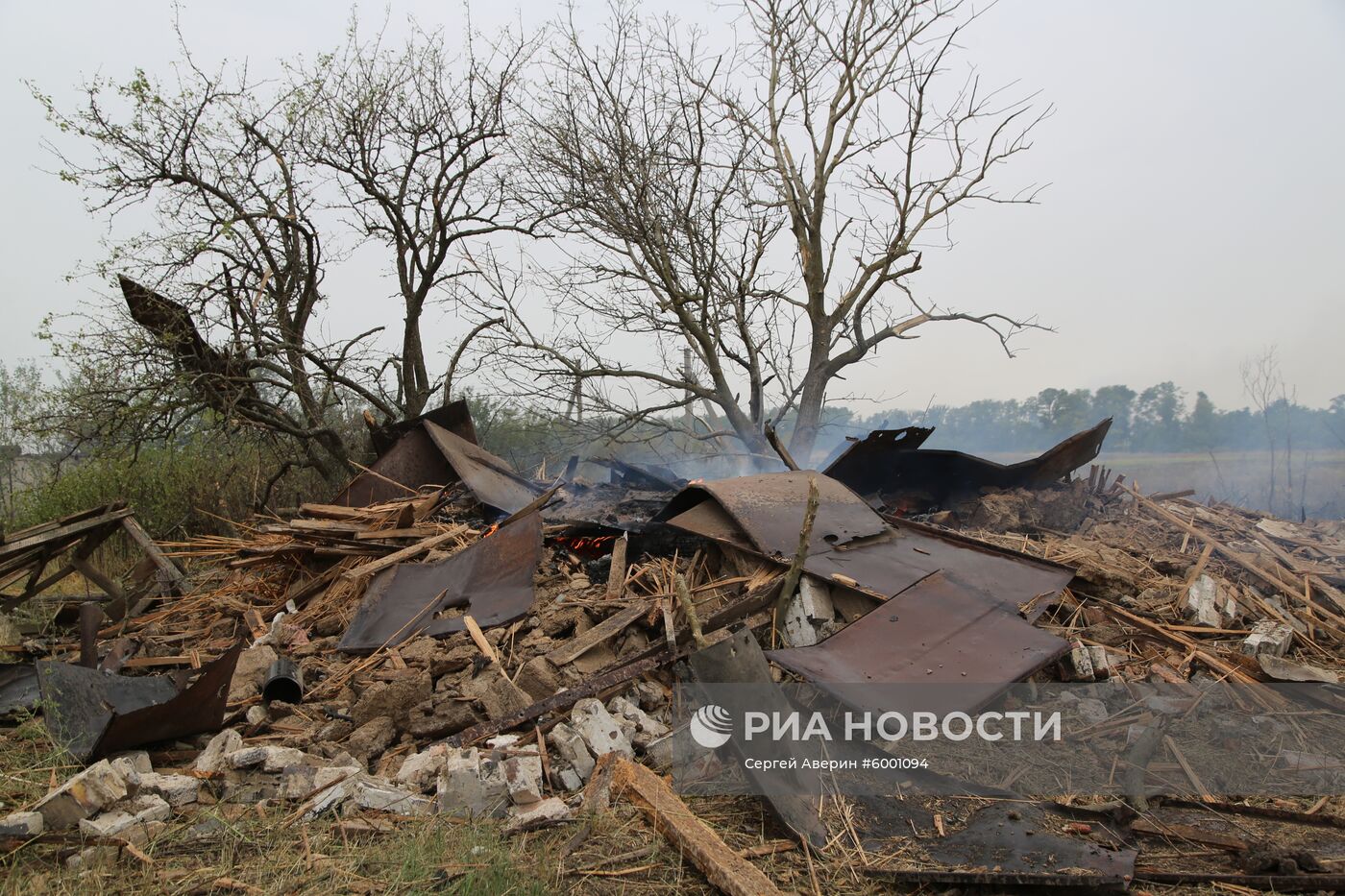 Последствия обстрела в Донецкой области