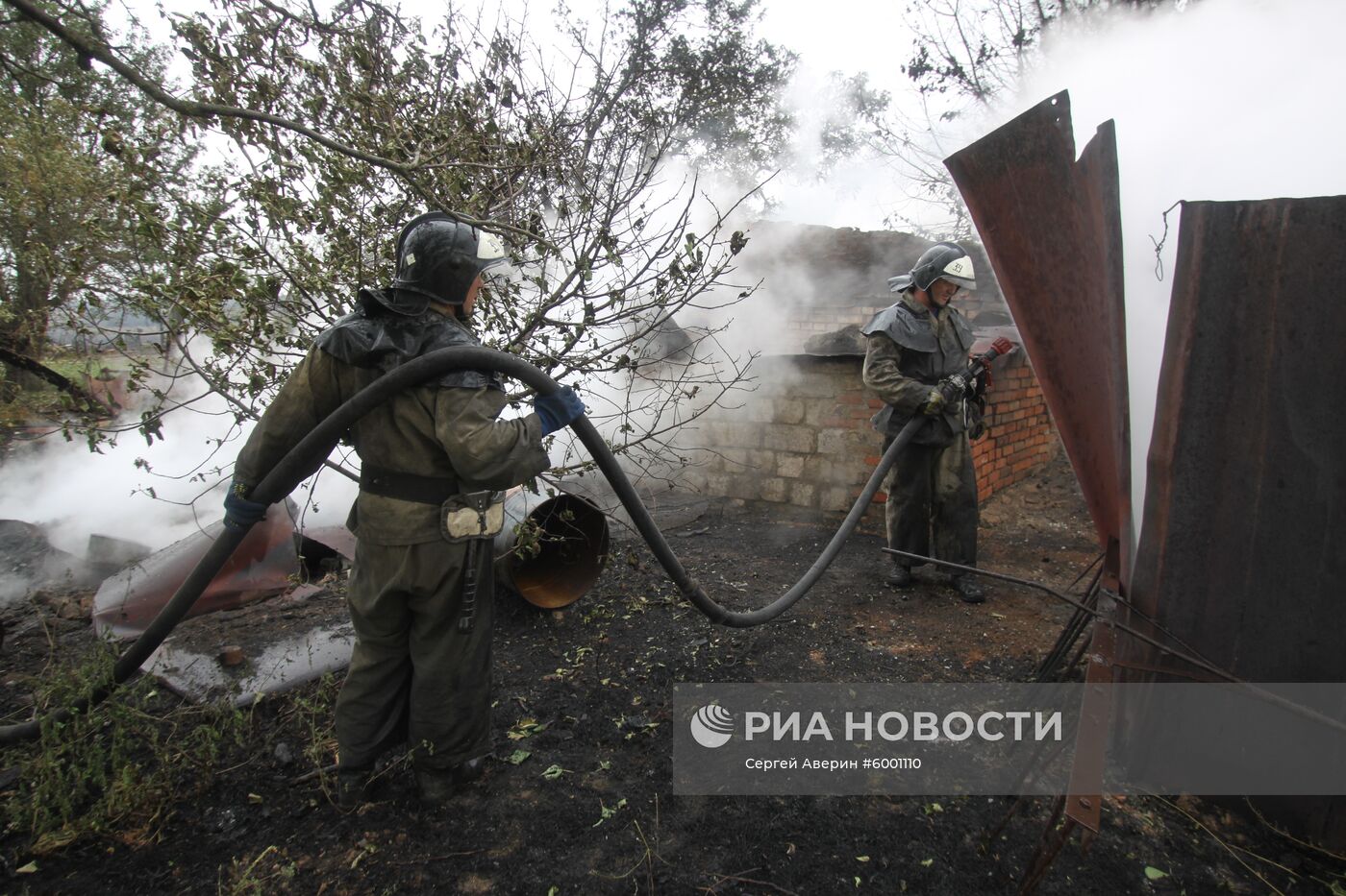 Последствия обстрела в Донецкой области
