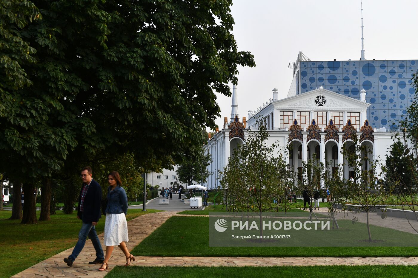 Открытие павильона "Нефть" на ВДНХ