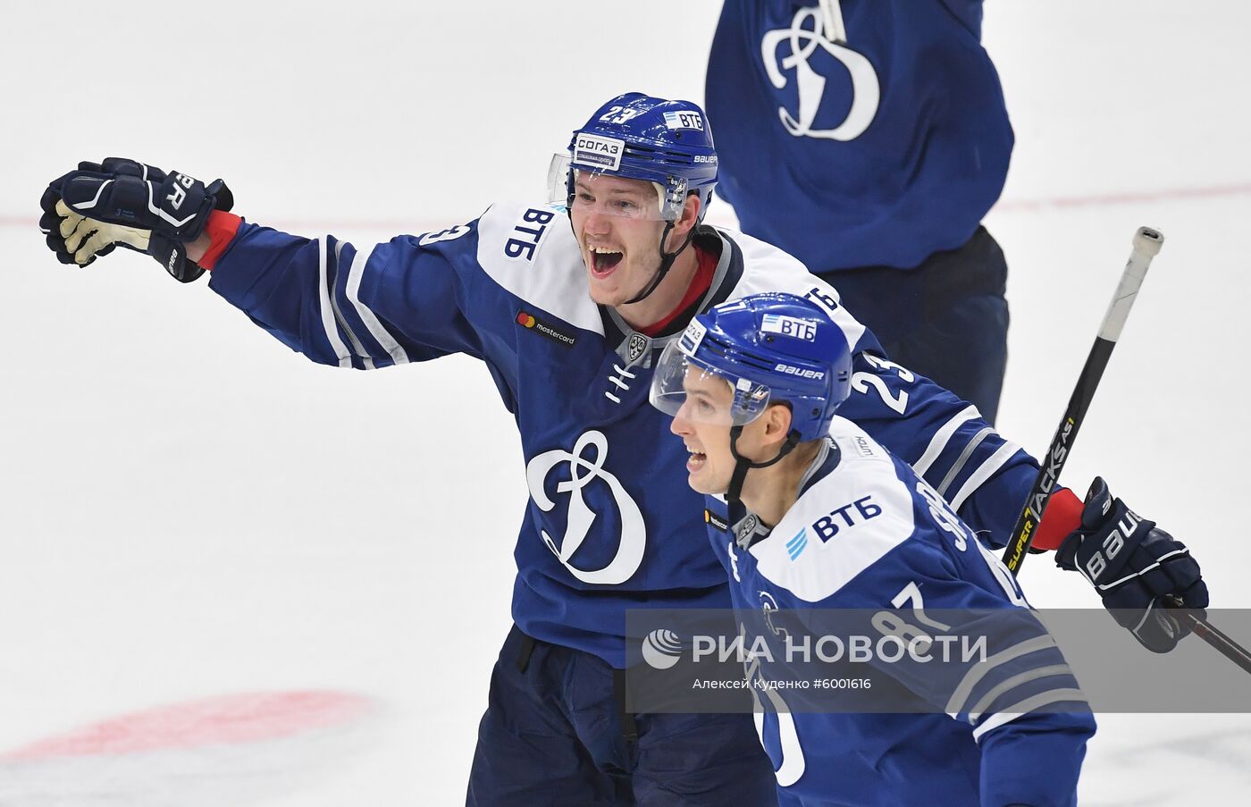 Хоккей. КХЛ. Матч "Динамо" (Москва) - "Спартак"