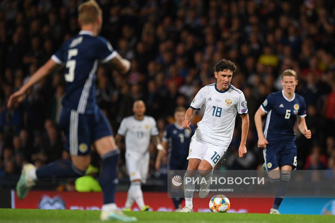 Футбол. Отборочный матч ЧЕ-2020. Шотландия - Россия