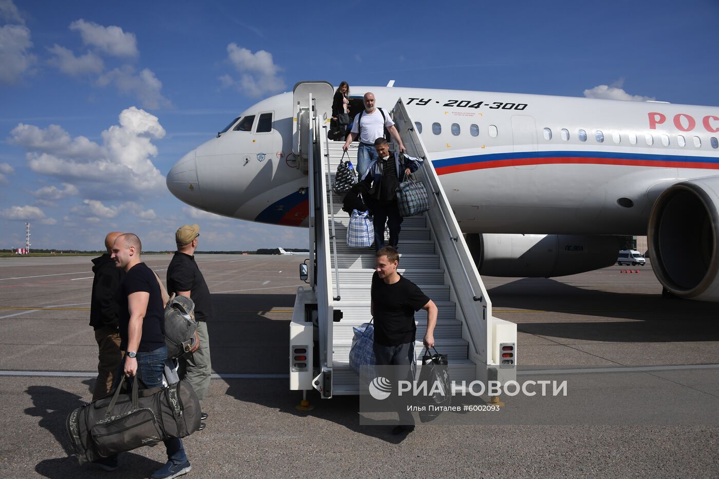 Участники договоренности об освобождении между Россией и Украиной прилетели в Москву