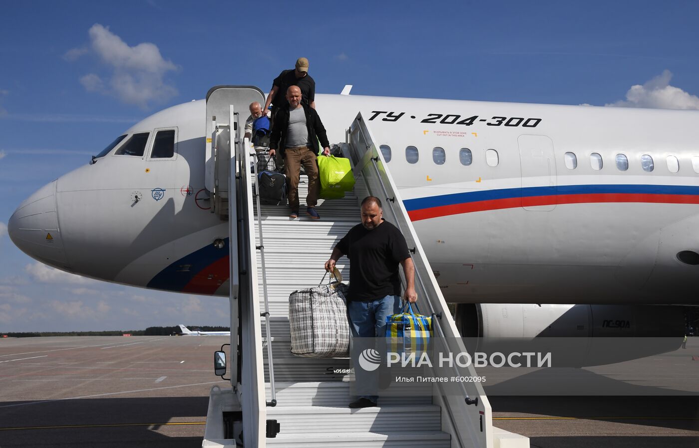 Участники договоренности об освобождении между Россией и Украиной прилетели в Москву