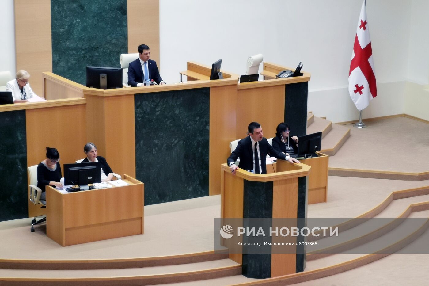 Внеочередное заседание парламента Грузии