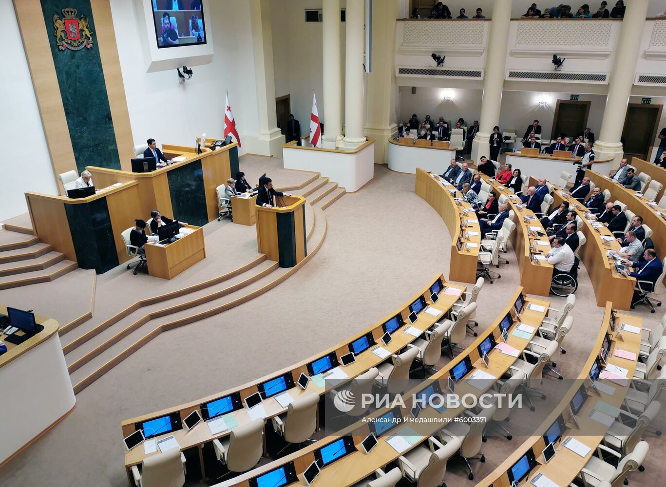 Внеочередное заседание парламента Грузии