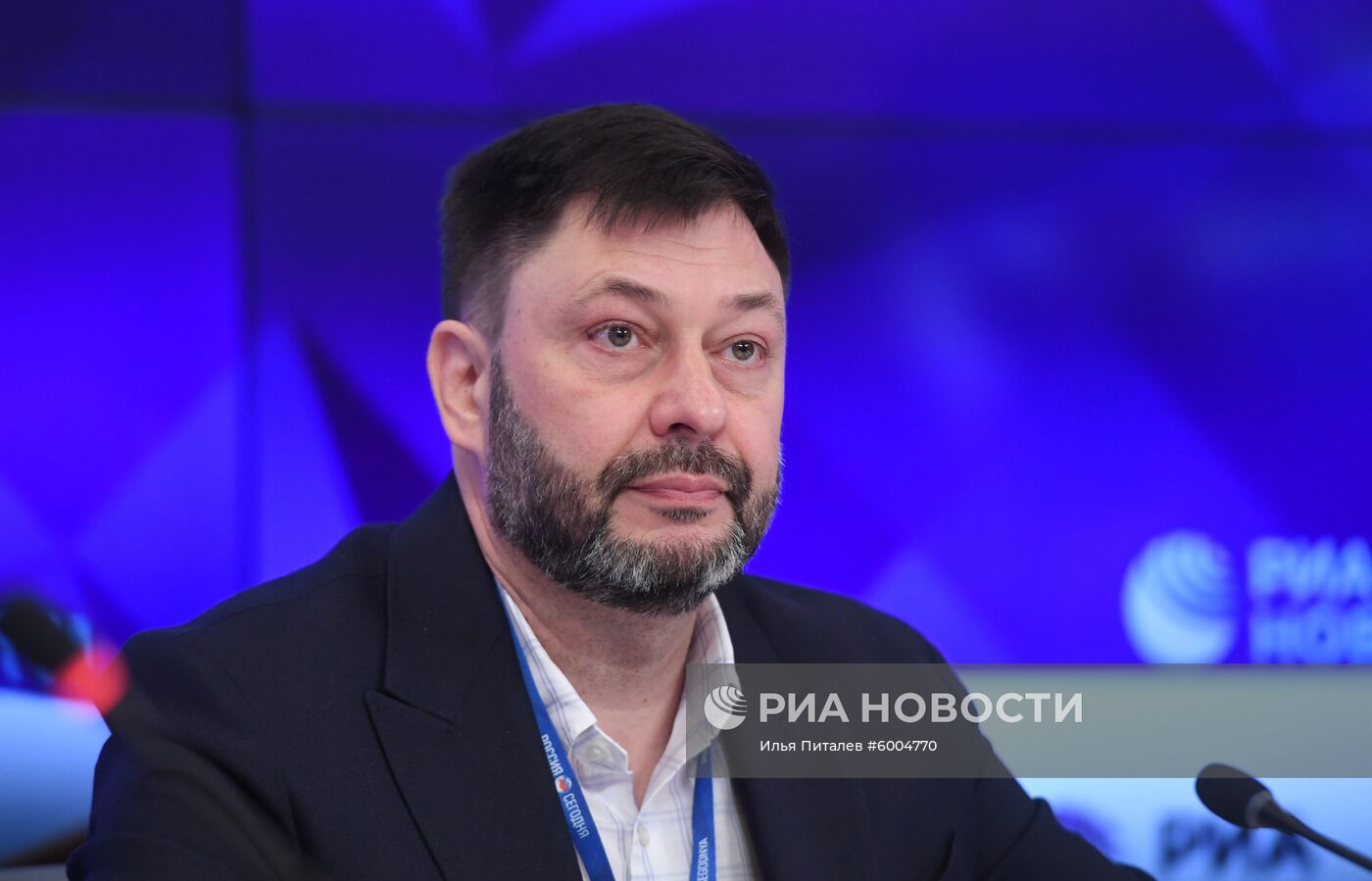 Пресс-конференция К. Вышинского