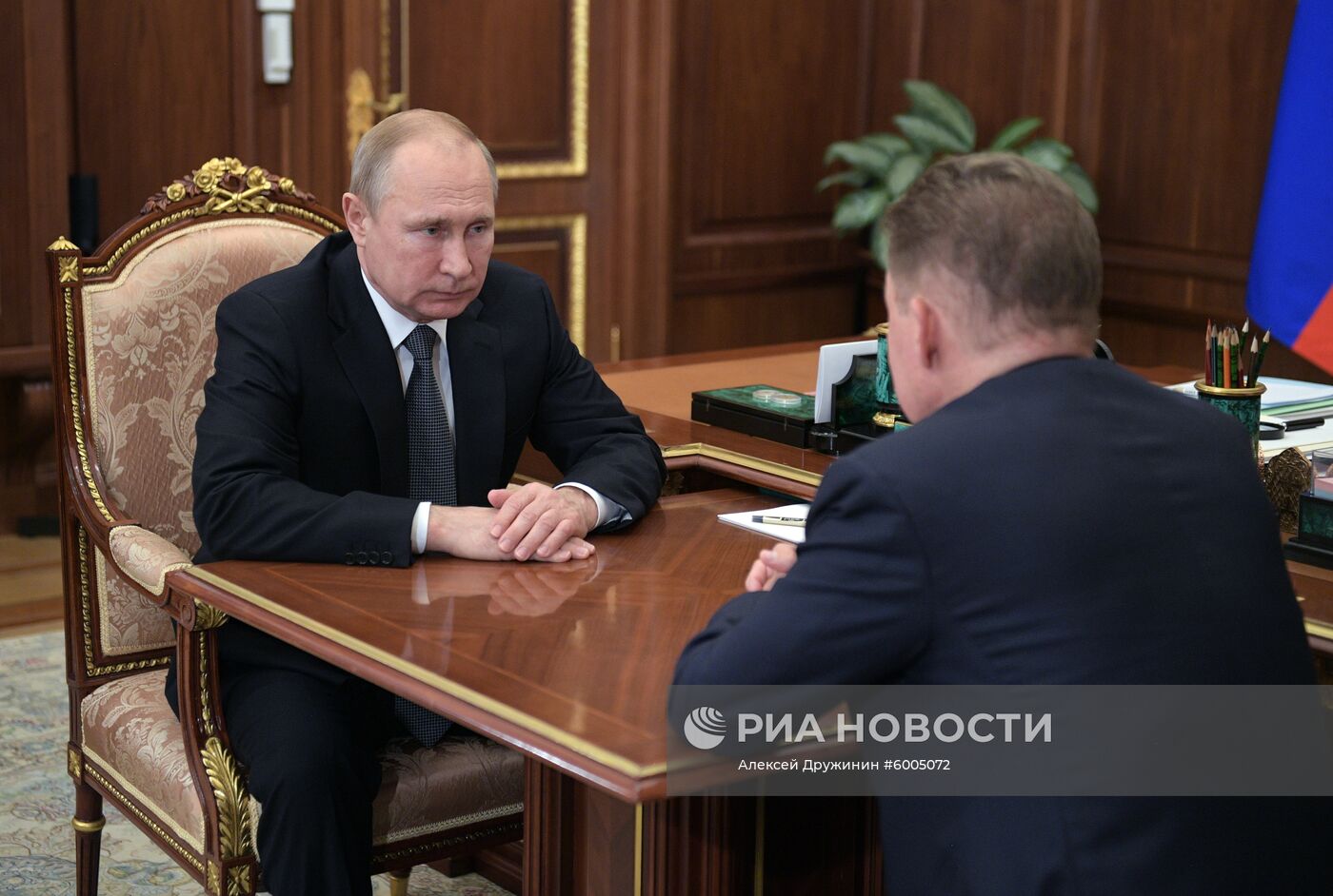 Президент РФ В. Путин встретился с главой "Газпрома" А. Миллером