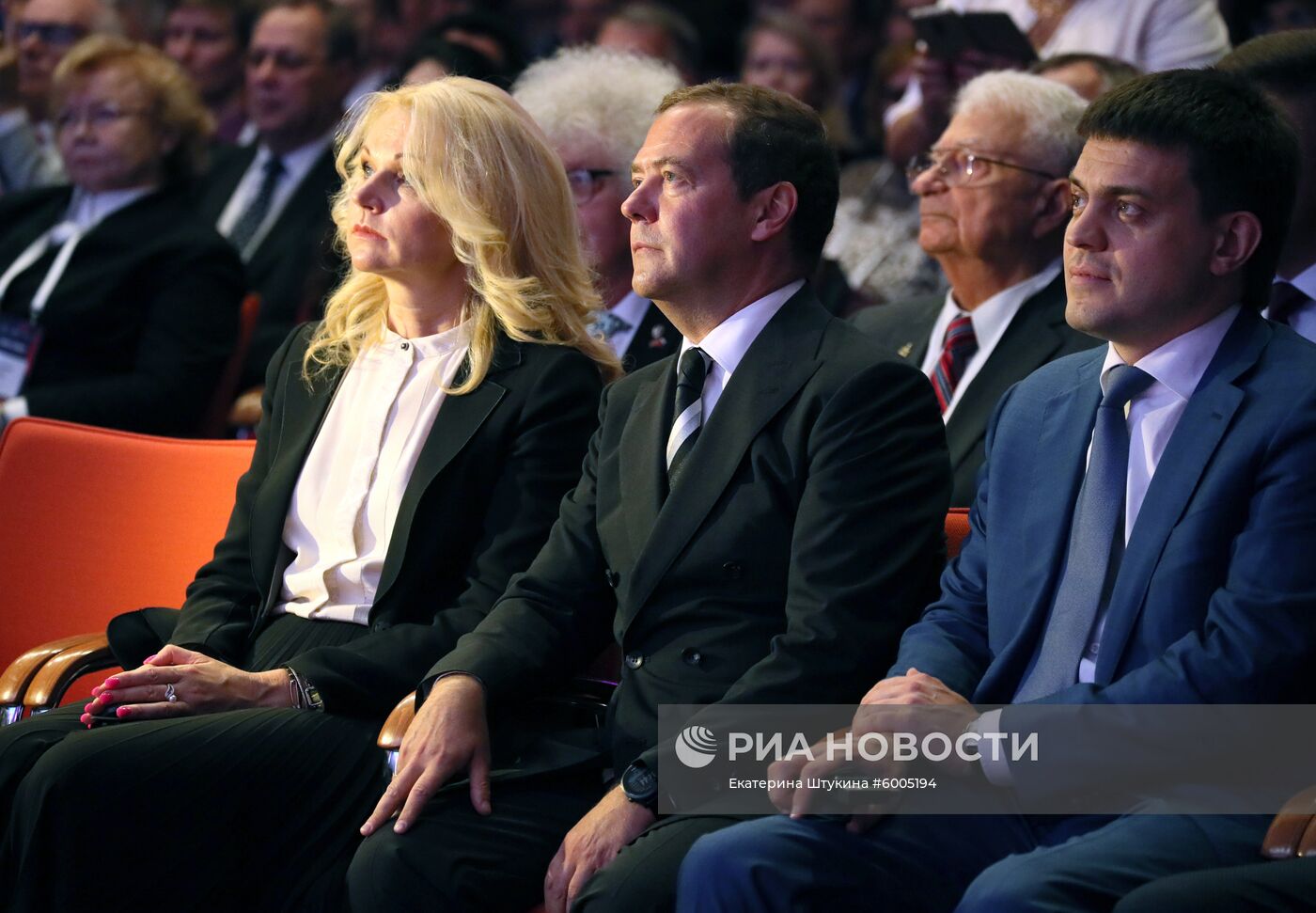 Рабочая поездка премьер-министра РФ Д. Медведева в Санкт-Петербург