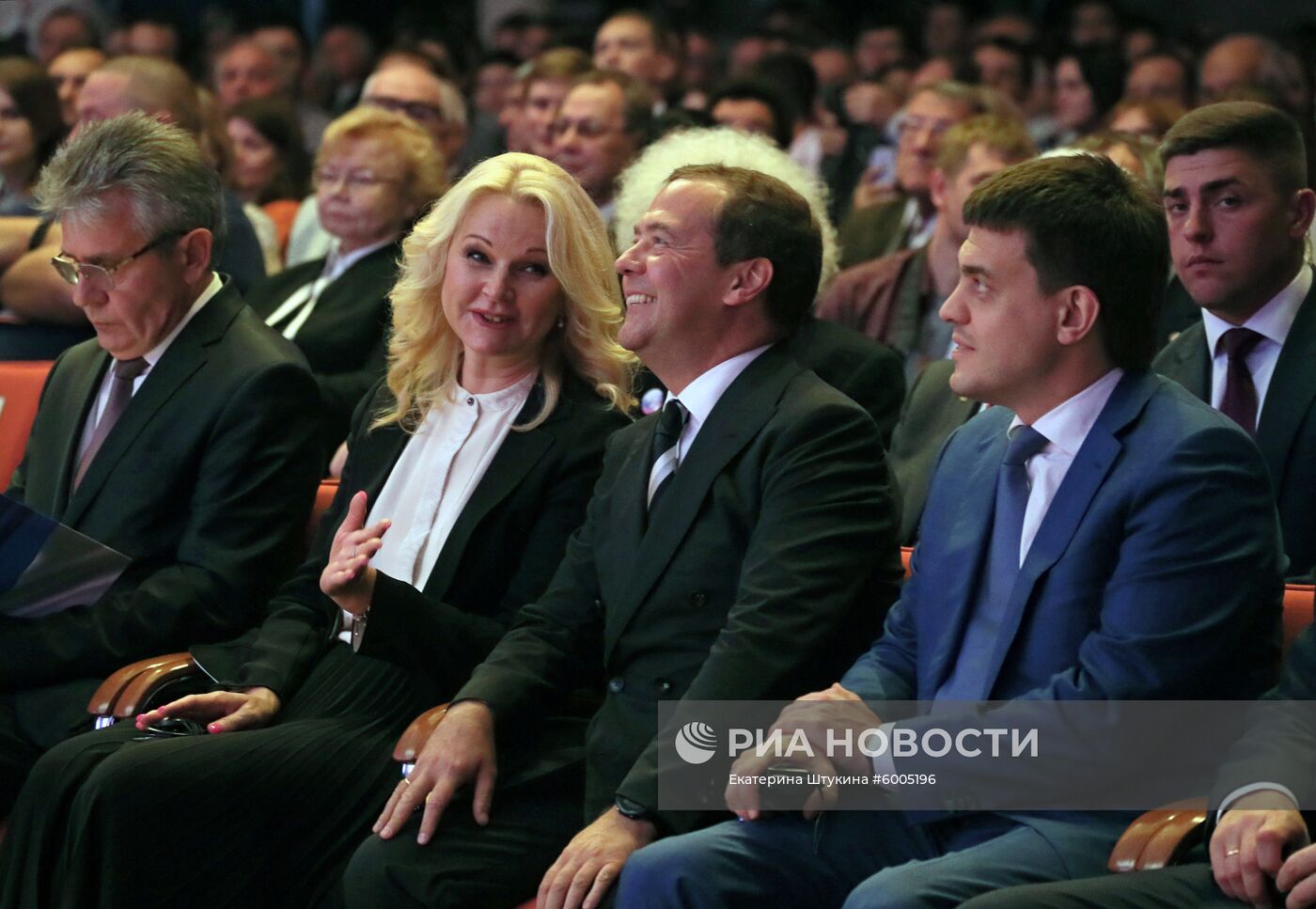 Рабочая поездка премьер-министра РФ Д. Медведева в Санкт-Петербург