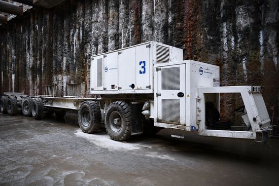 Запуск тоннелепроходческого щита станции БКЛ "Карамышевская" в Москве