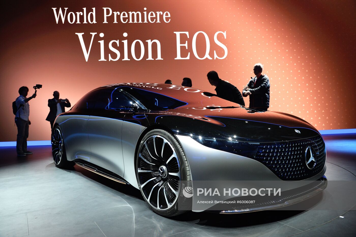 Международный автомобильный салон во Франкфурте. День первый