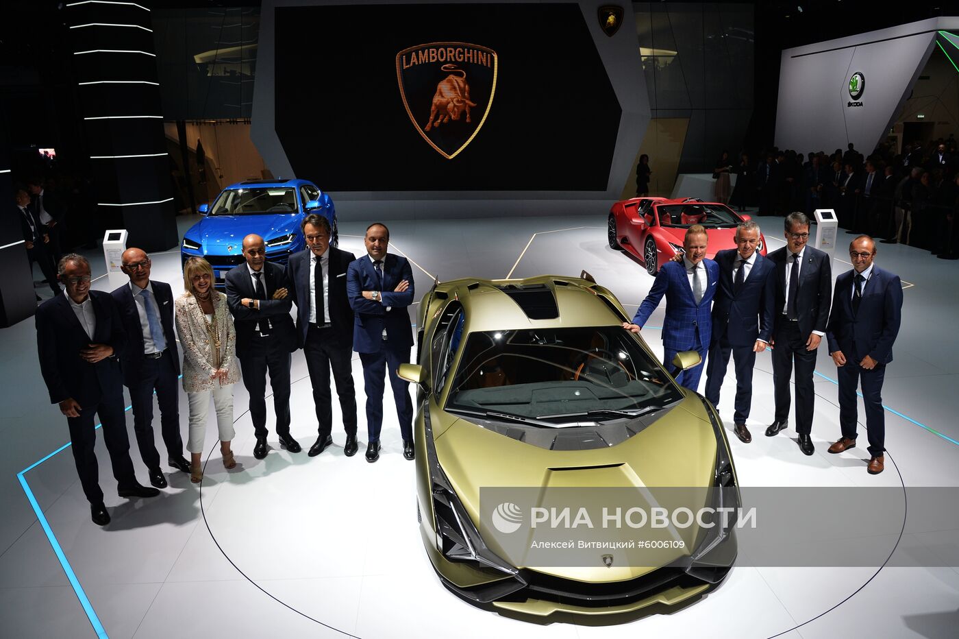 Международный автомобильный салон во Франкфурте. День первый