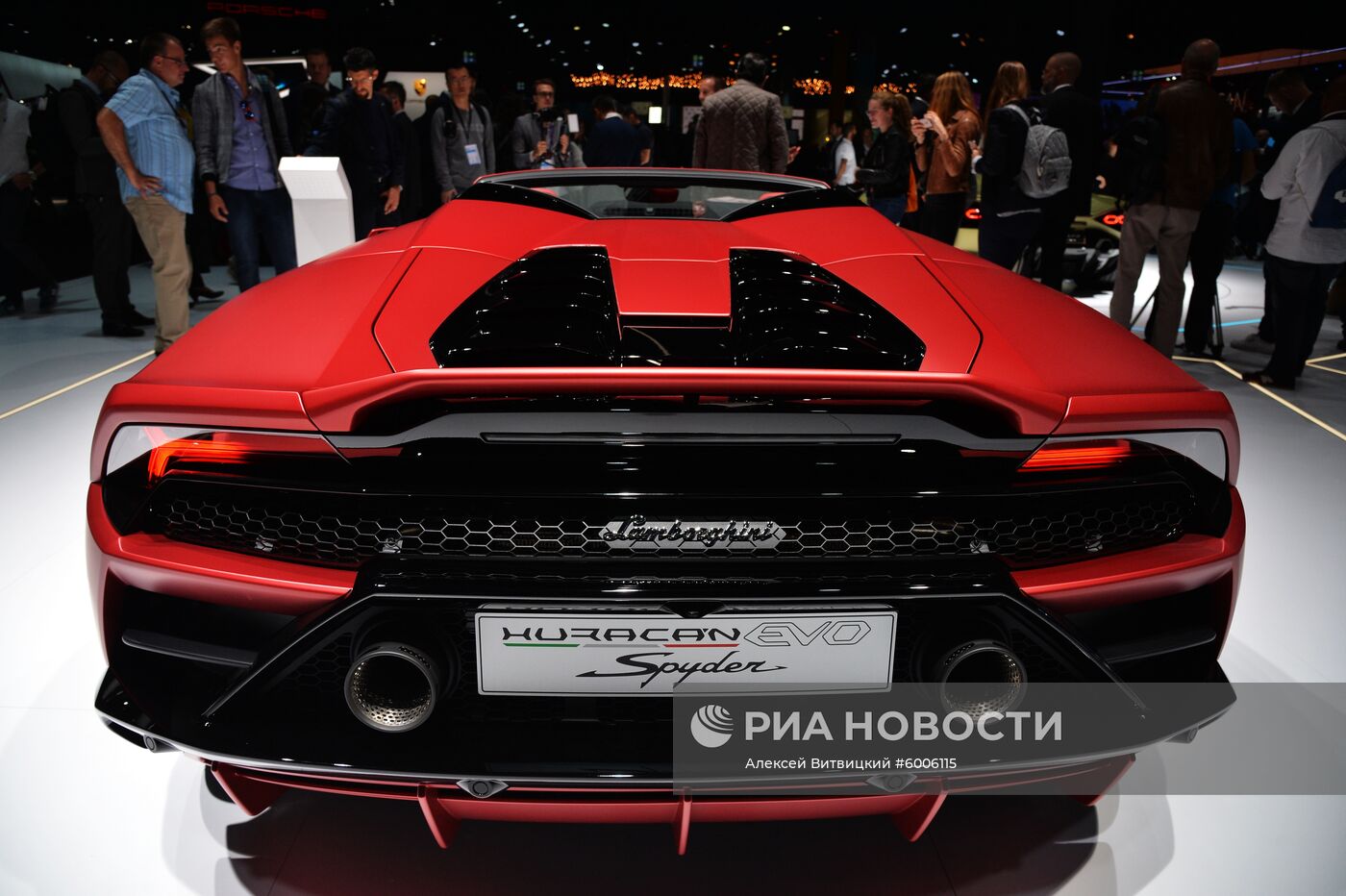 Международный автомобильный салон во Франкфурте. День первый