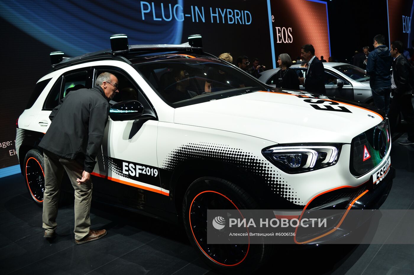 Международный автомобильный салон во Франкфурте. День первый