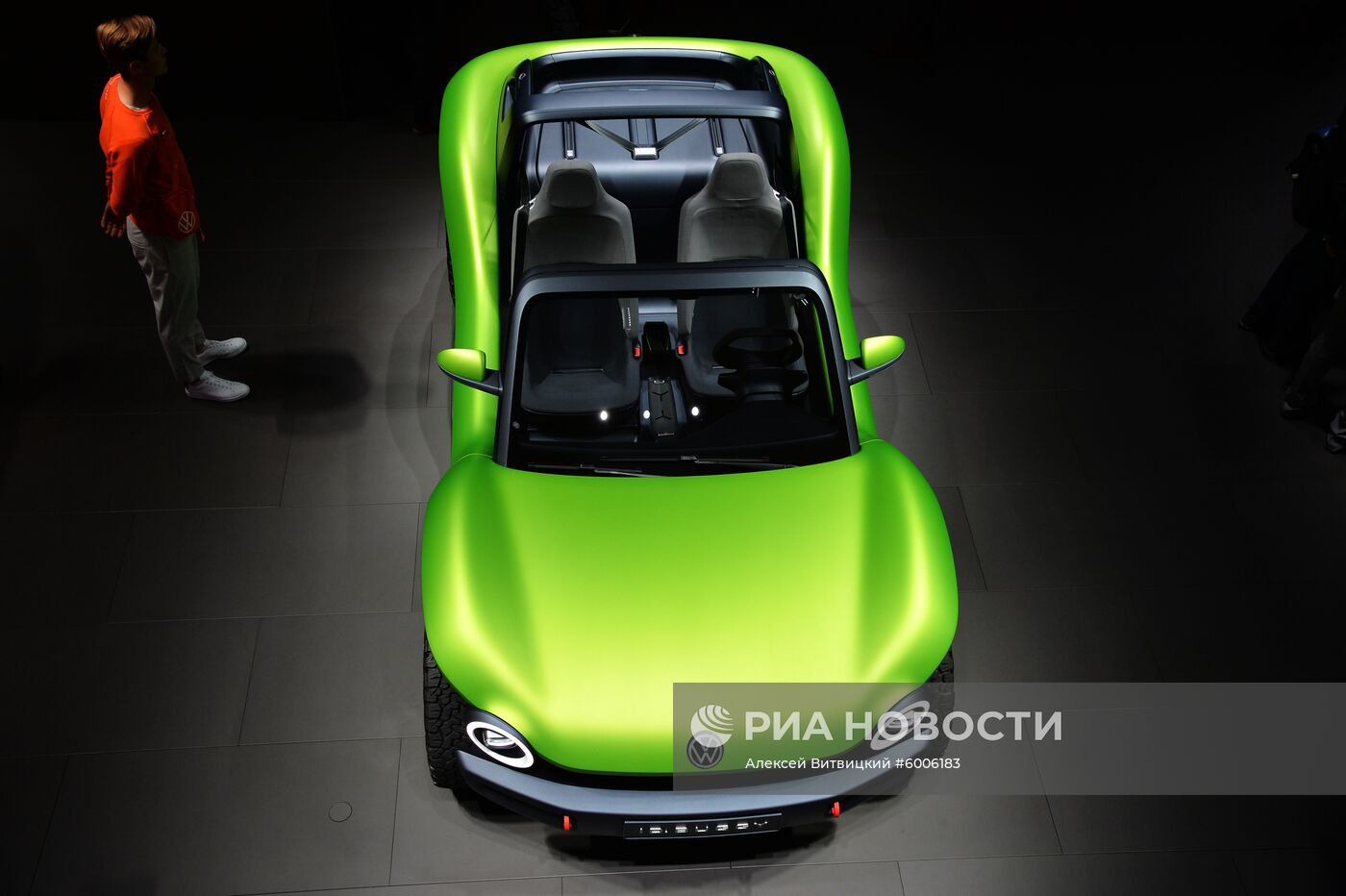 Международный автомобильный салон во Франкфурте. День первый