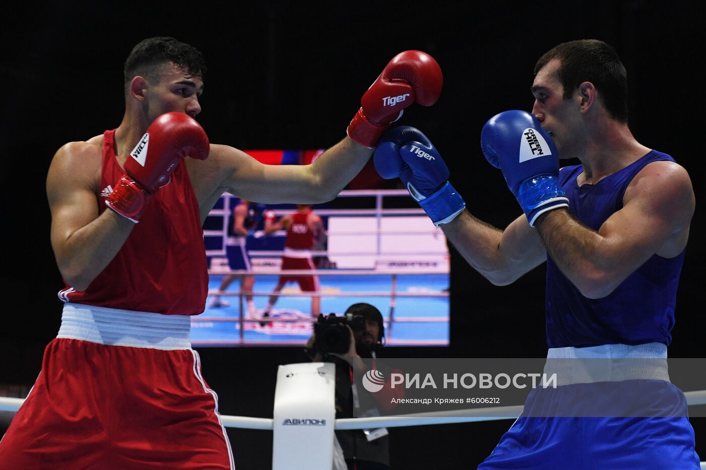 Бокс. Чемпионат мира. Мужчины. Второй день