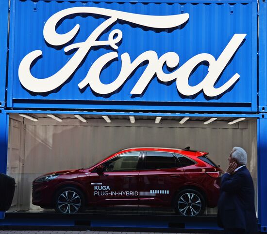 Международный автомобильный салон во Франкфурте. День первый