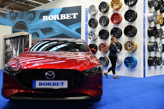 Международный автомобильный салон во Франкфурте. День первый