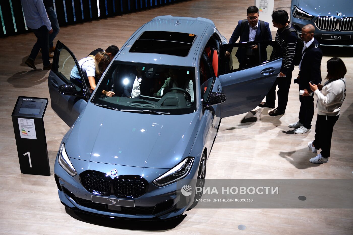 Международный автомобильный салон во Франкфурте. День первый