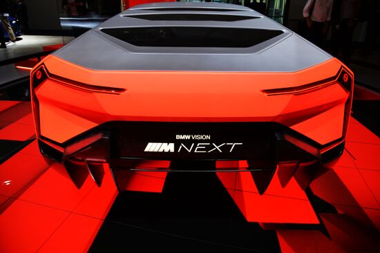 Международный автомобильный салон во Франкфурте. День первый