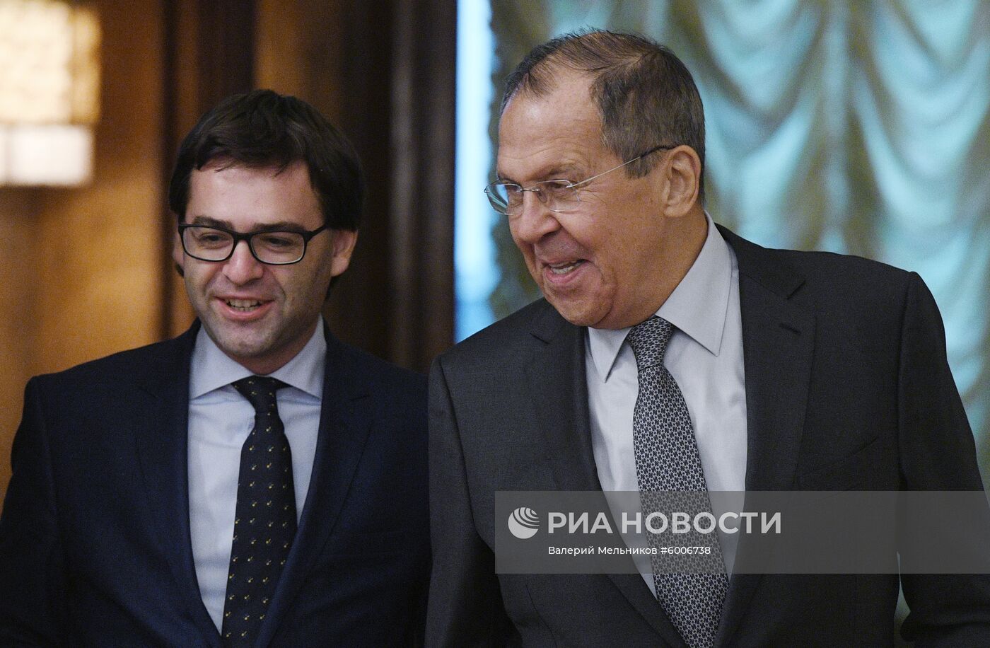 Встреча глав МИД РФ и Молдавии С. Лаврова и Н. Попеску