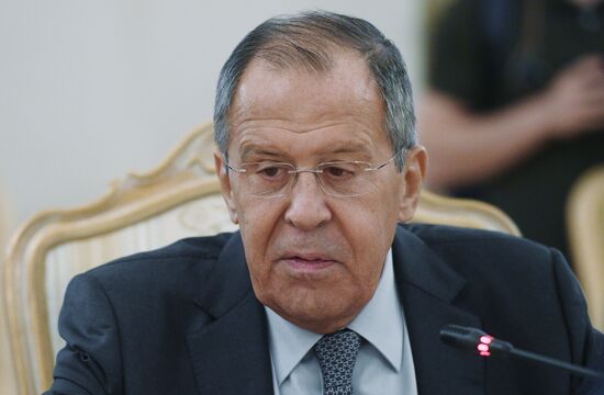 Встреча глав МИД РФ и Молдавии С. Лаврова и Н. Попеску 