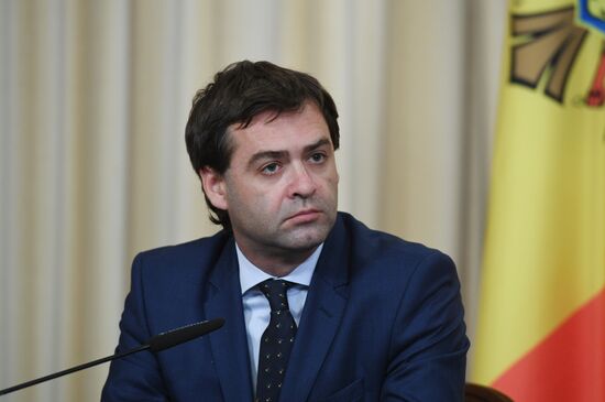 Встреча глав МИД РФ и Молдавии С. Лаврова и Н. Попеску 