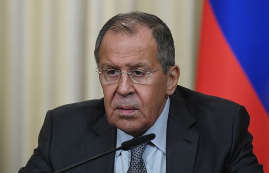 Встреча глав МИД РФ и Молдавии С. Лаврова и Н. Попеску 