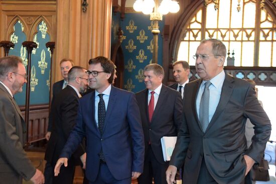 Встреча глав МИД РФ и Молдавии С. Лаврова и Н. Попеску 
