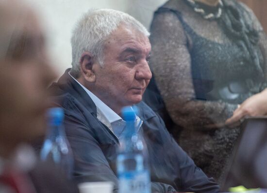 Акция у здания суда в Ереване