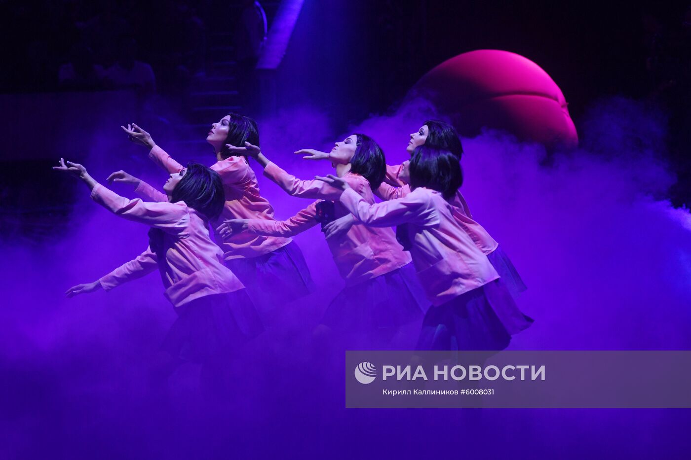 Открытие всемирного фестиваля циркового искусства "Идол"