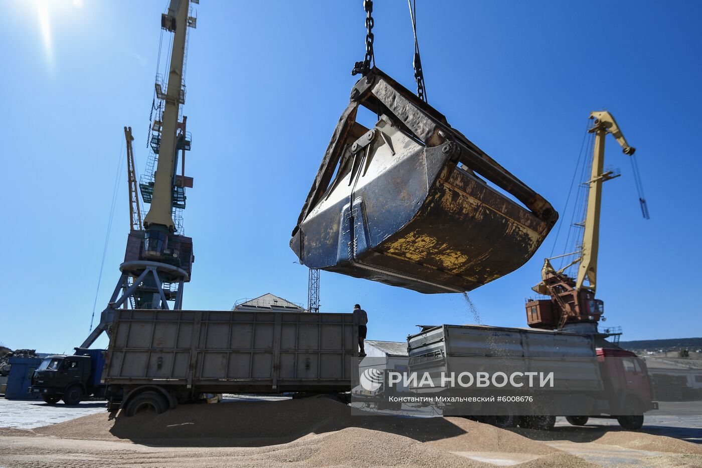 Феодосийский морской торговый порт