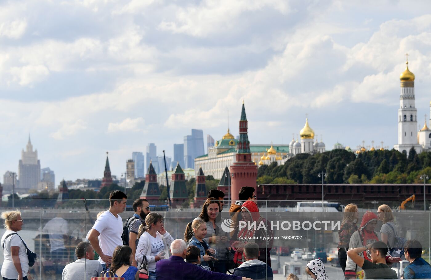 Теплая погода в Москве