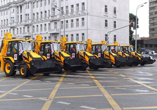 Парад городской техники