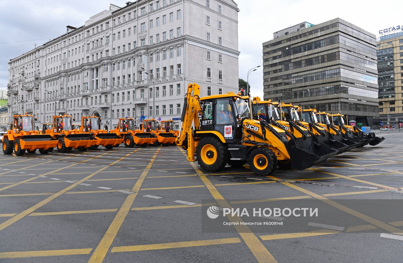 Парад городской техники